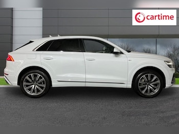 Used Audi Q8 2022 for sale - 76039031: Photo 2