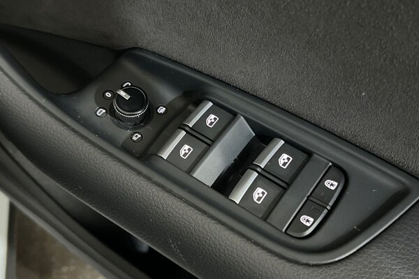 Used Audi Q8 2022 for sale - 76039031: Photo 40