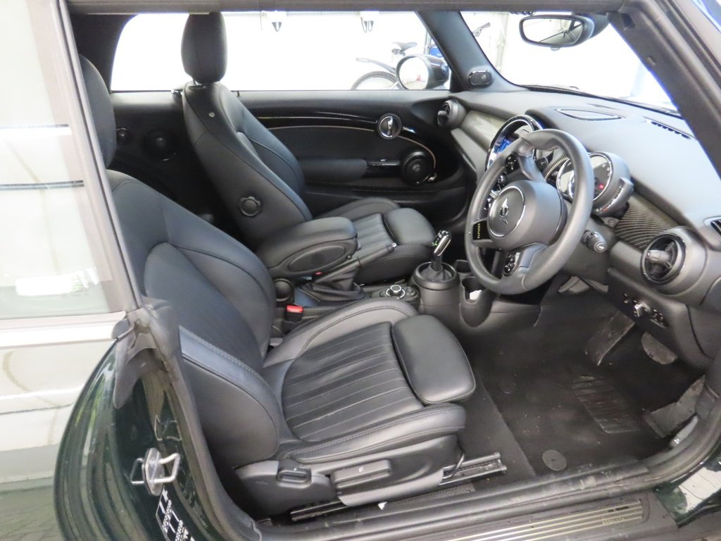 Used MINI Convertible 2022 for sale - 77967618: Photo 10