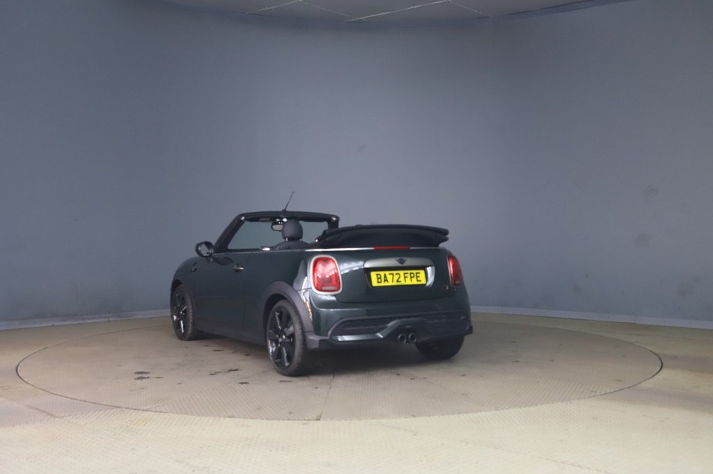 Used MINI Convertible 2022 for sale - 77967618: Photo 2