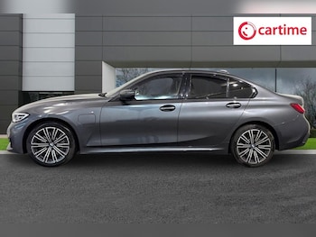 Used BMW 3 Series 2021 for sale - 78725922: Photo