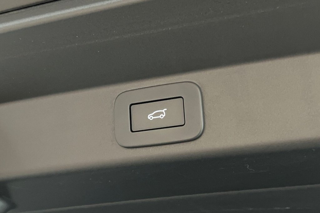 Vehicle 44