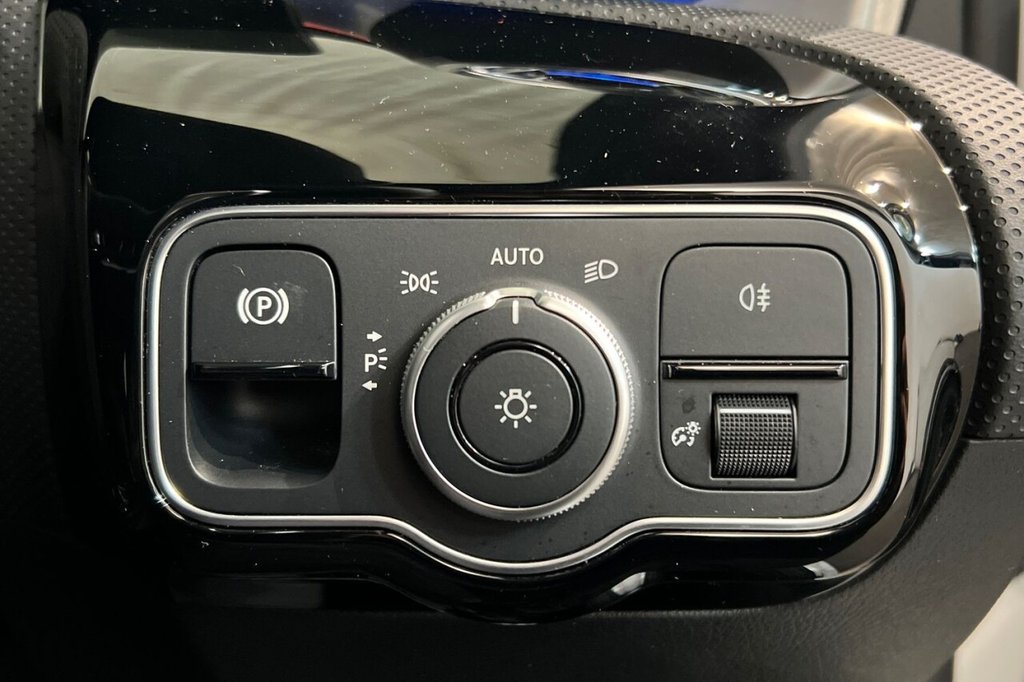 Used Mercedes-Benz A-Class 2023 for sale - 77059709: Photo 37