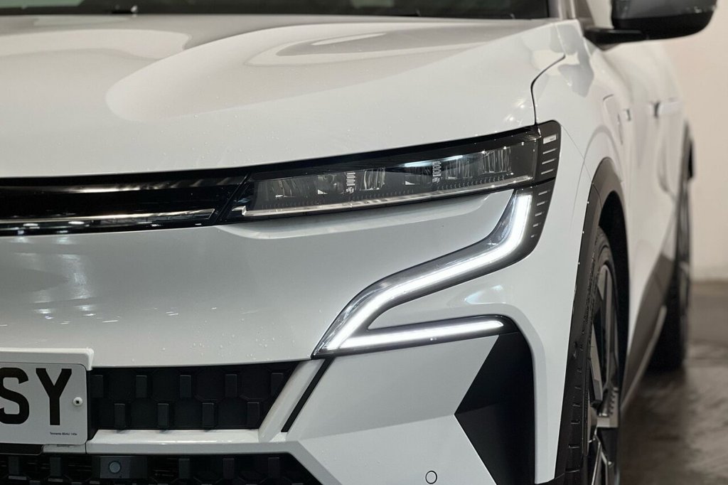 Used Renault Megane 2023 for sale - 77498765: Photo 16