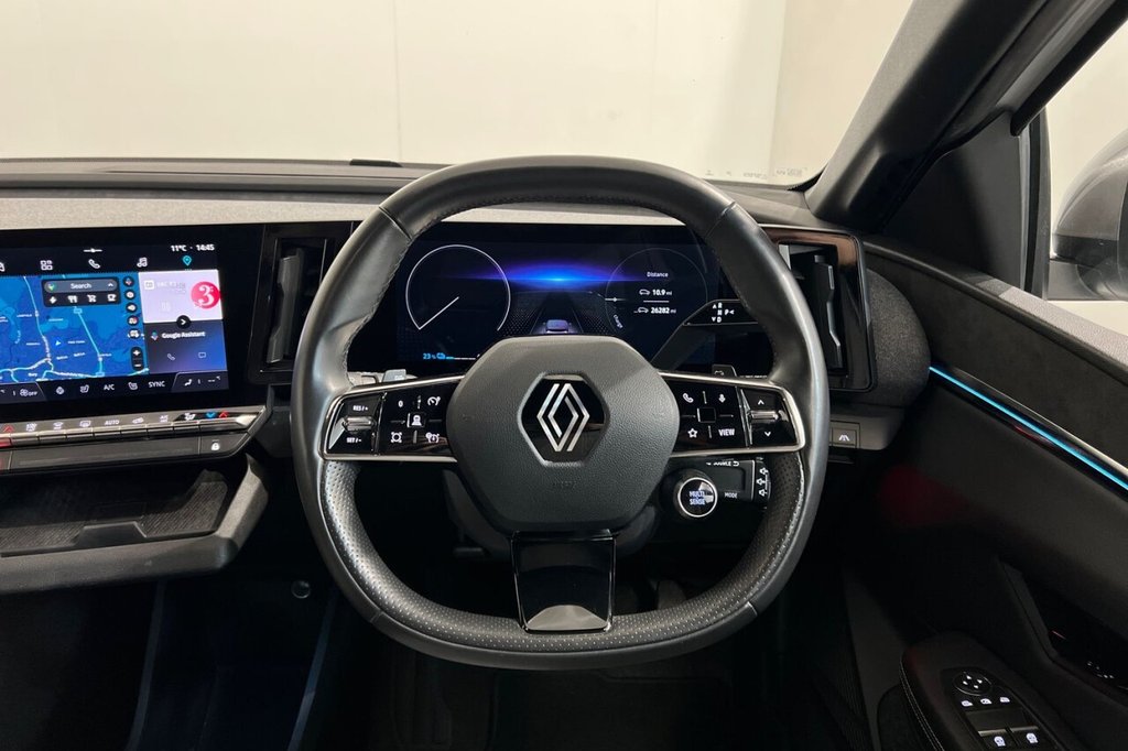 Used Renault Megane 2023 for sale - 77498765: Photo 24