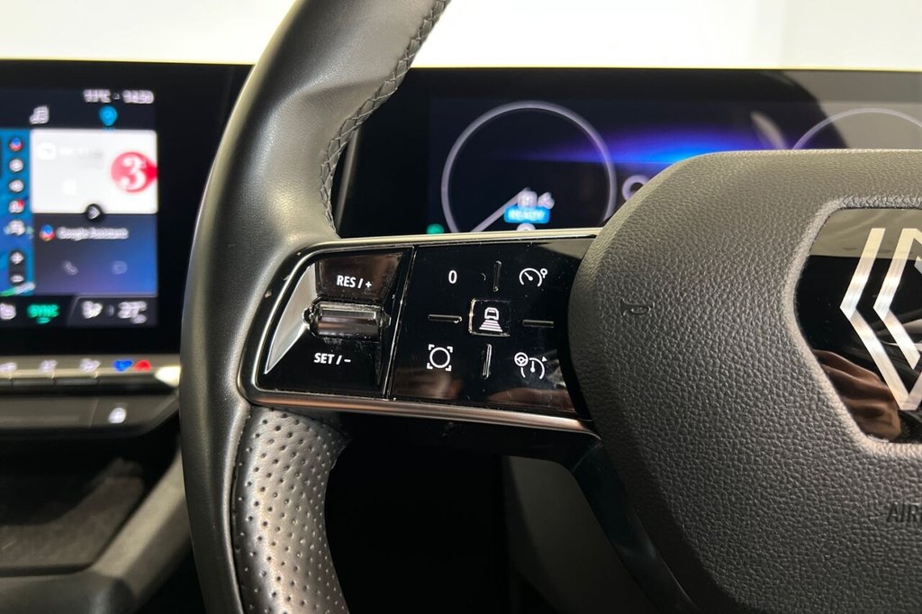 Used Renault Megane 2023 for sale - 77498765: Photo 25