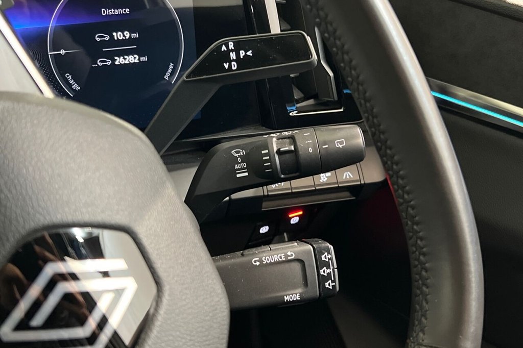 Used Renault Megane 2023 for sale - 77498765: Photo 28