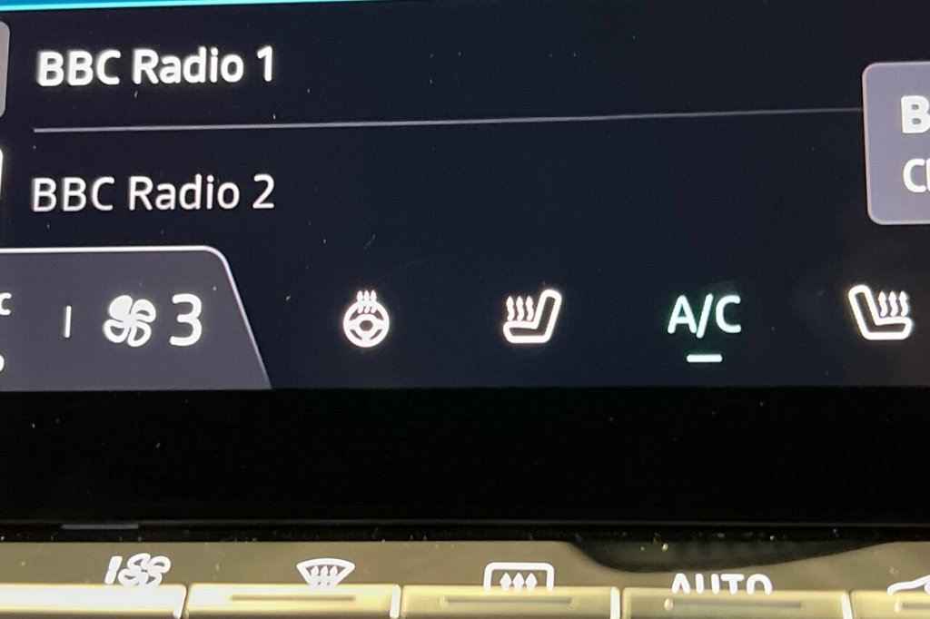 Used Renault Megane 2023 for sale - 77498765: Photo 35