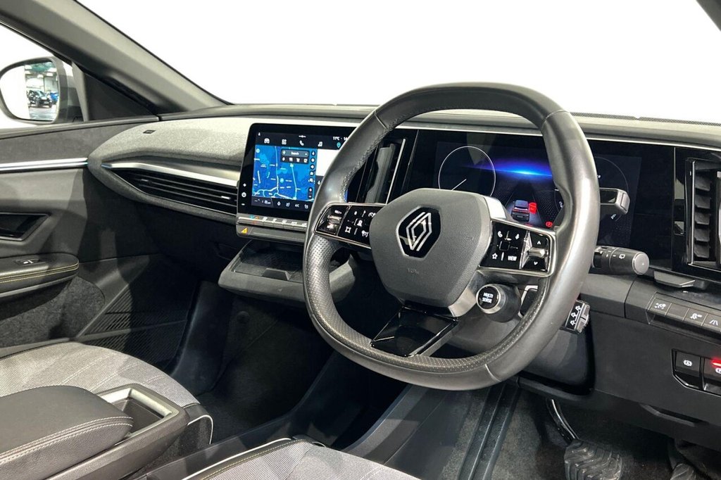 Used Renault Megane 2023 for sale - 77498765: Photo 9