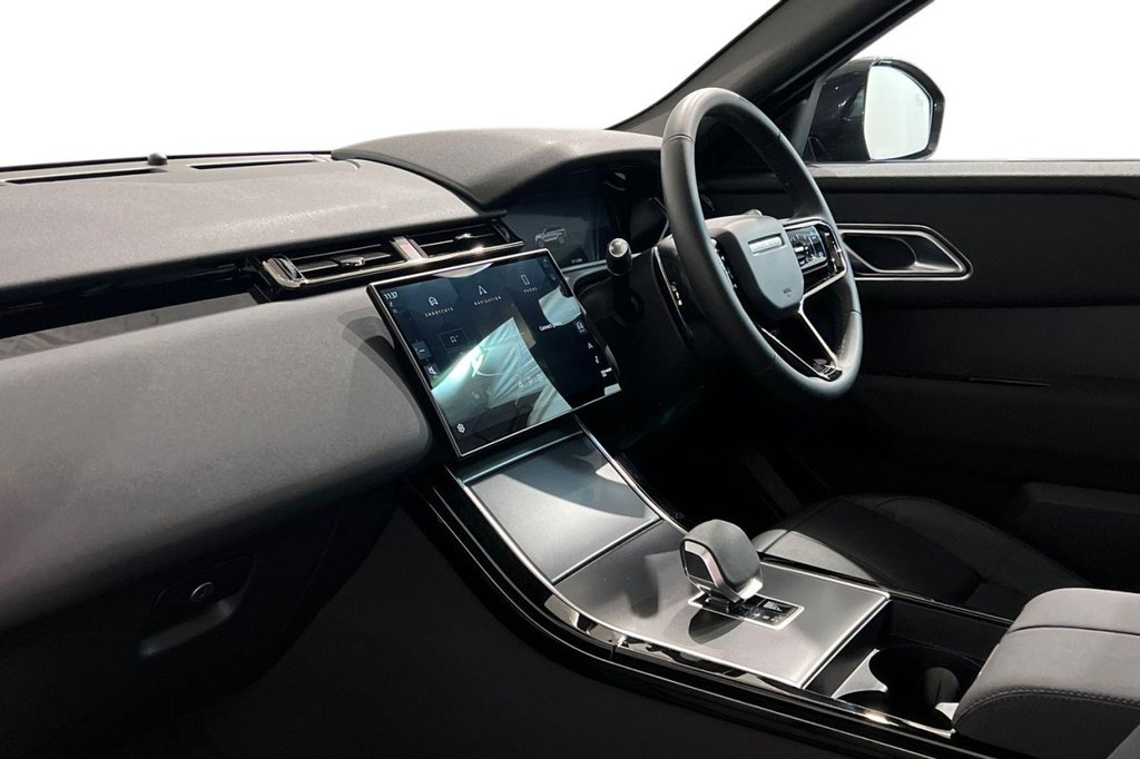 Used Land Rover Range Rover Velar 2024 for sale - 76429810: Photo 11