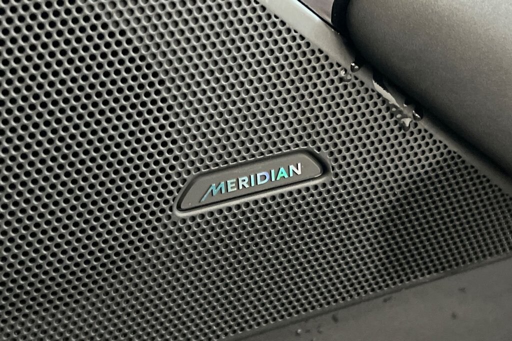 Used Land Rover Range Rover Velar 2024 for sale - 76429810: Photo 39