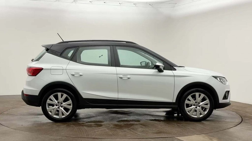 Used SEAT Arona 2021 for sale - 77680617: Photo 2