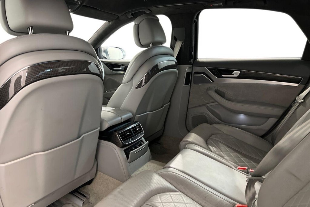 Used Audi S8 2015 for sale - 77145656: Photo 10