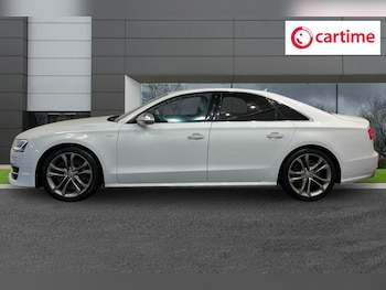 Used Audi S8 2015 for sale - 77145656: Photo