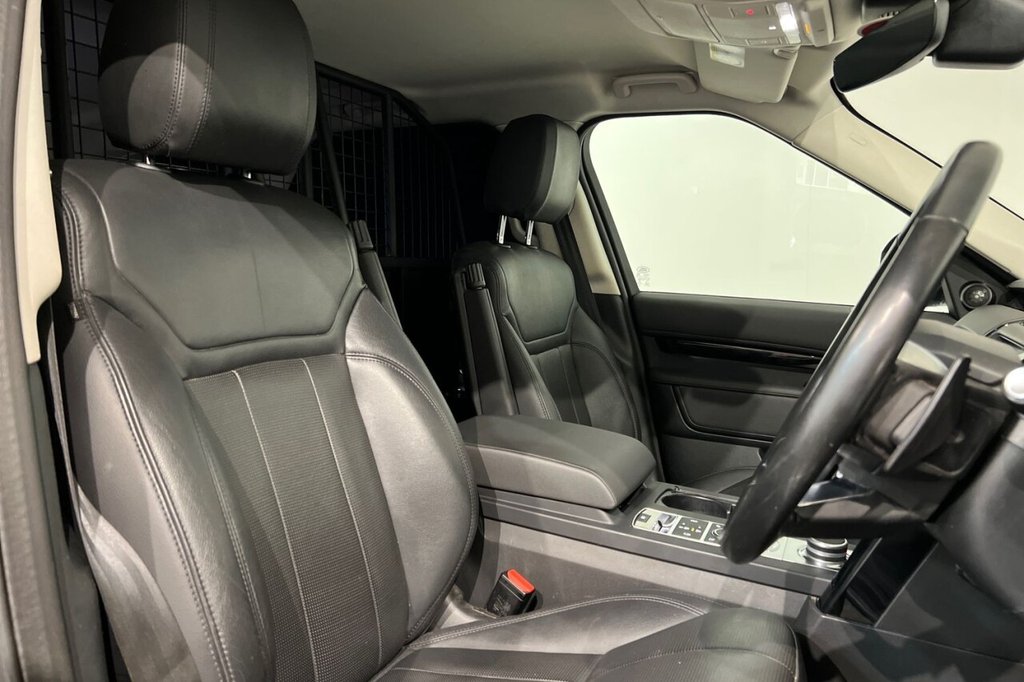 Used Land Rover Discovery 2019 for sale - 76783626: Photo 22