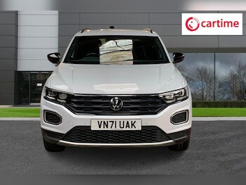 Used Volkswagen T-Roc 2022 for sale - 77370121: Photo