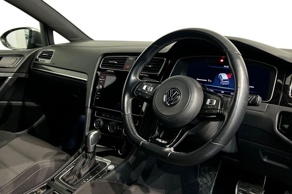Used Volkswagen Golf 2020 for sale - 76788089: Photo 9