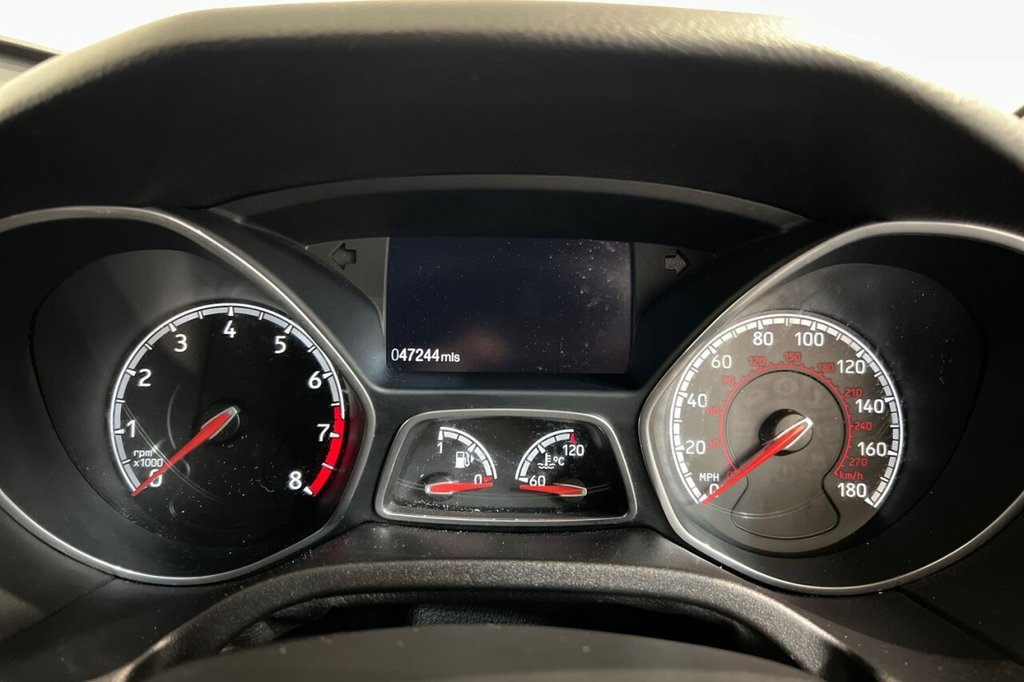 Used Ford Focus 2017 for sale - 77333045: Photo 14