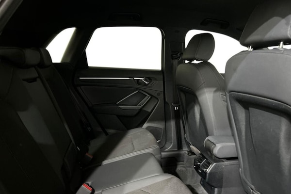 Used Audi Q3 2023 for sale - 75236321: Photo 10