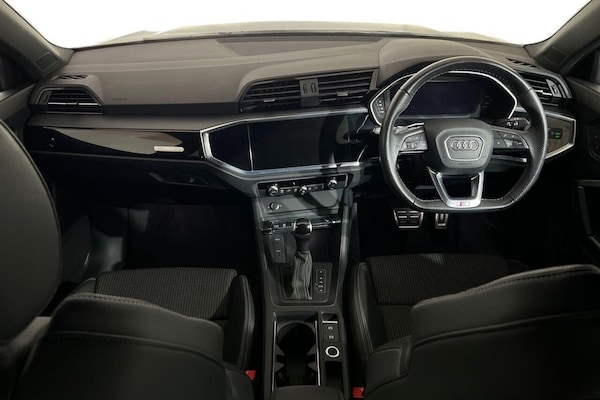 Used Audi Q3 2023 for sale - 75236321: Photo 12