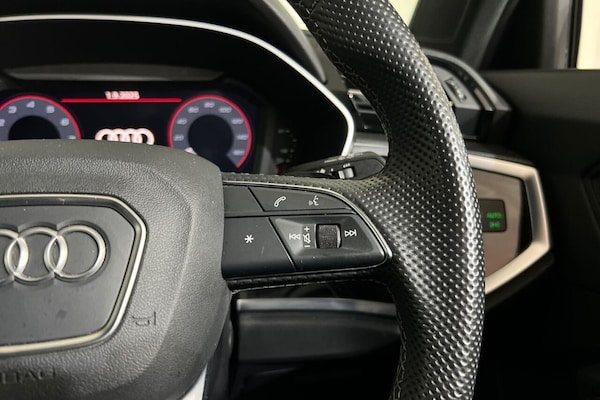 Used Audi Q3 2023 for sale - 75236321: Photo 25