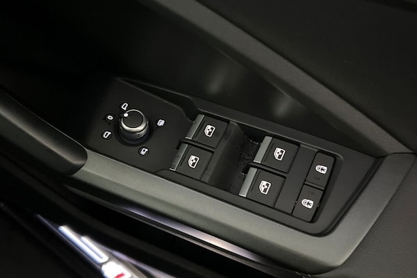 Used Audi Q3 2023 for sale - 75236321: Photo 39