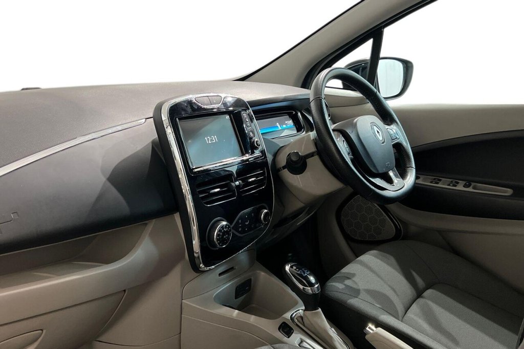 Used Renault Zoe 2015 for sale - 77952377: Photo 11