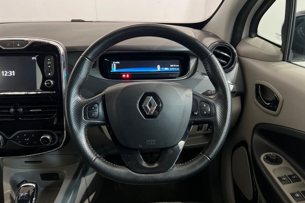 Used Renault Zoe 2015 for sale - 77952377: Photo 15