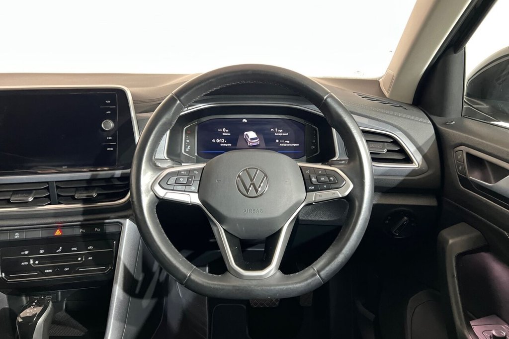 Used Volkswagen T-Roc 2022 for sale - 75704208: Photo 23