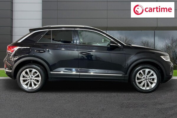 Used Volkswagen T-Roc 2022 for sale - 75704208: Photo 2