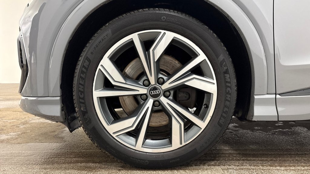 Used Audi Q4 e-tron 2022 for sale - 76454053: Photo 11