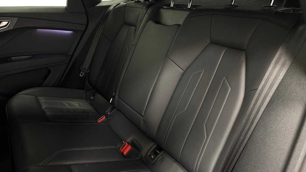 Used Audi Q4 e-tron 2022 for sale - 76454053: Photo 7