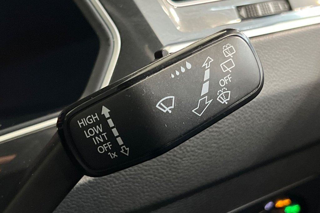 Used Volkswagen Tiguan 2021 for sale - 76162820: Photo 30