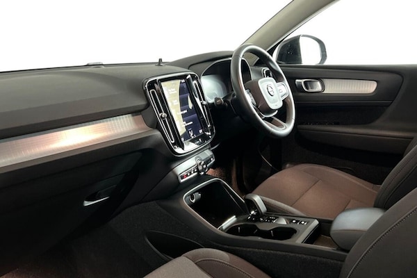 Used Volvo XC40 2021 for sale - 76124240: Photo 11