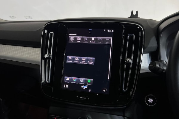 Used Volvo XC40 2021 for sale - 76124240: Photo 16