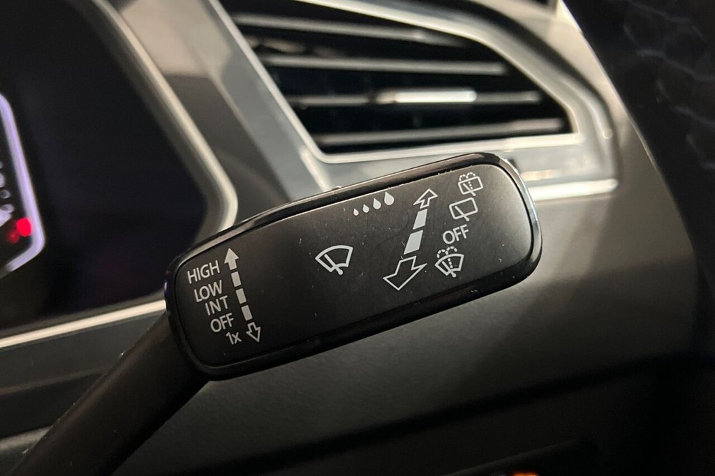 Used Volkswagen Tiguan 2023 for sale - 76389794: Photo 30