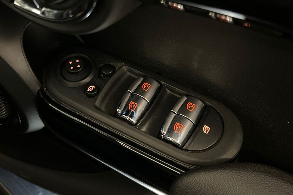 Used MINI Hatch 2022 for sale - 77655196: Photo 42