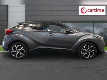 Used Toyota C-HR 2019 for sale - 79178360: Photo