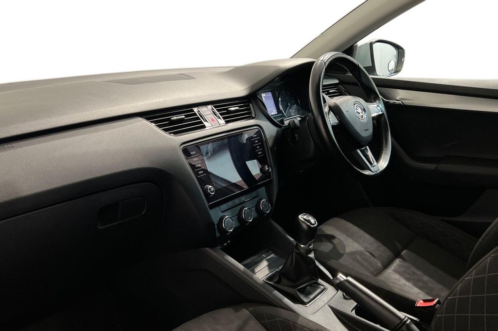 Used Skoda Octavia 2017 for sale - 76590884: Photo 11