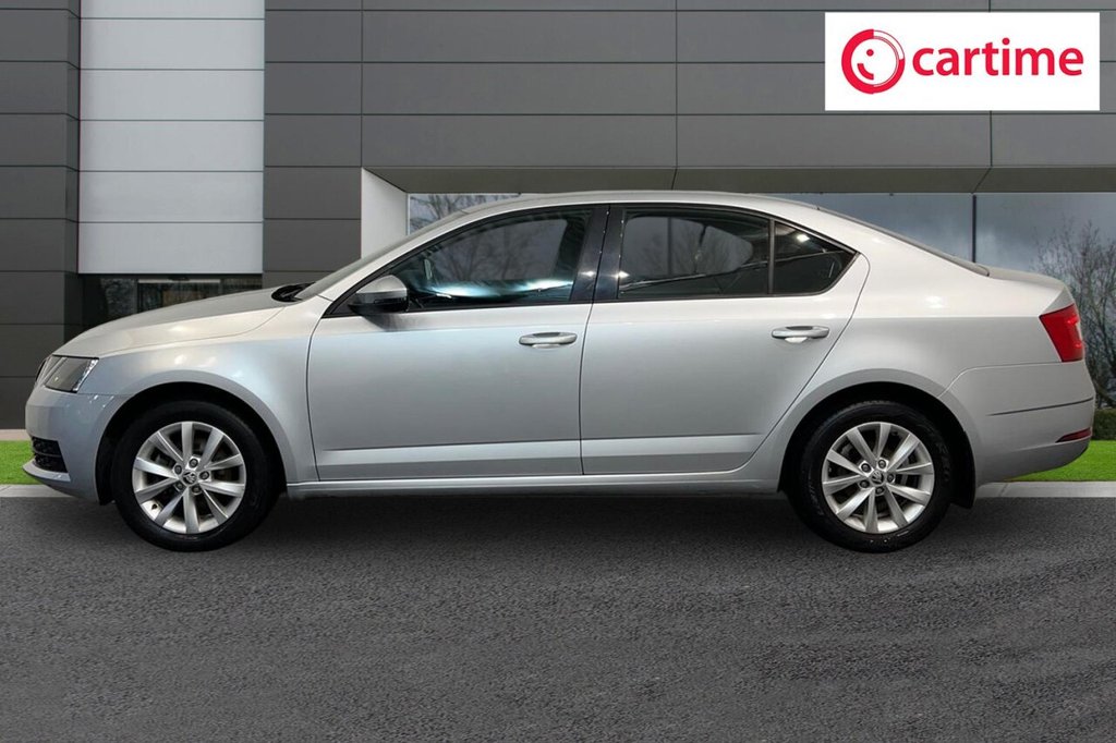 Used Skoda Octavia 2017 for sale - 76590884: Photo 3