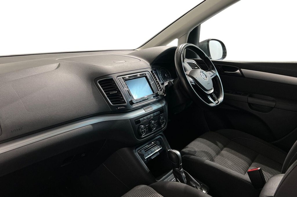 Used Volkswagen Sharan 2019 for sale - 77667395: Photo 11