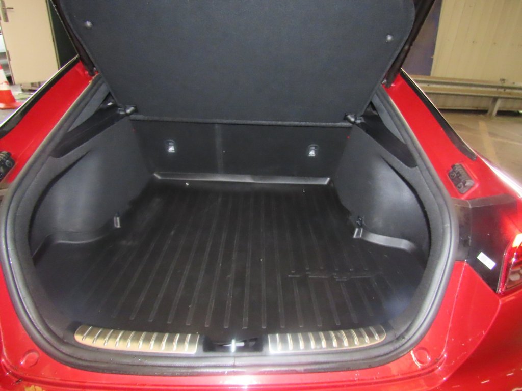 Used Kia Stinger 2021 for sale - 76841659: Photo 14