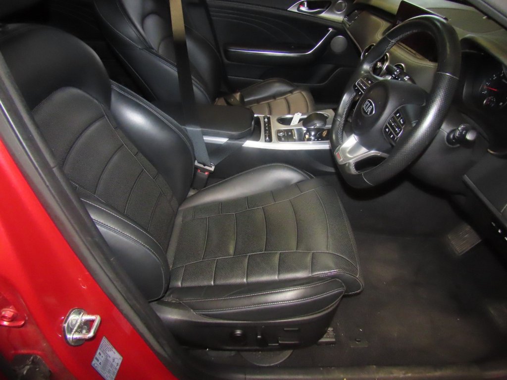 Used Kia Stinger 2021 for sale - 76841659: Photo 9