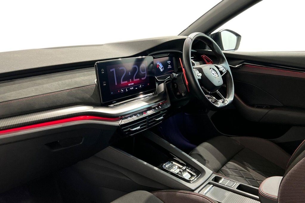 Used Skoda Octavia 2023 for sale - 77110972: Photo 11