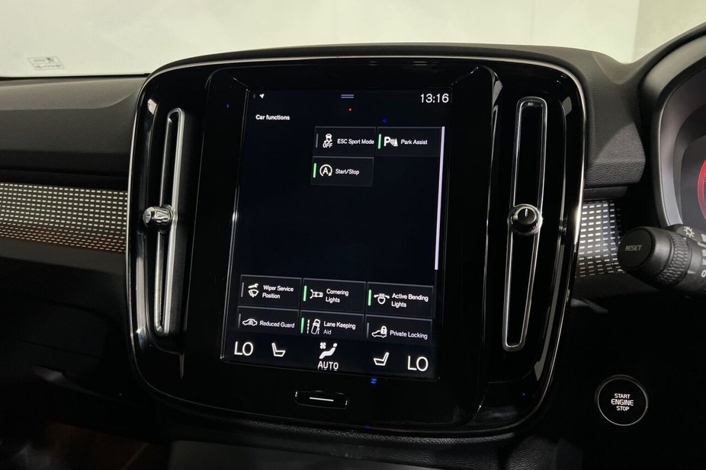 Used Volvo XC40 2020 for sale - 76740030: Photo 32