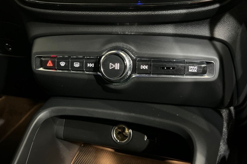 Used Volvo XC40 2020 for sale - 76740030: Photo 36