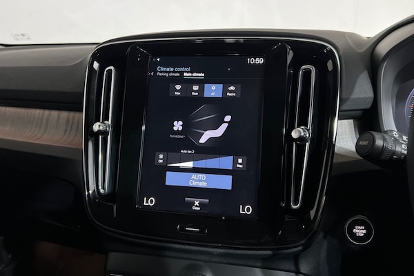 Used Volvo XC40 2020 for sale - 76190774: Photo 23