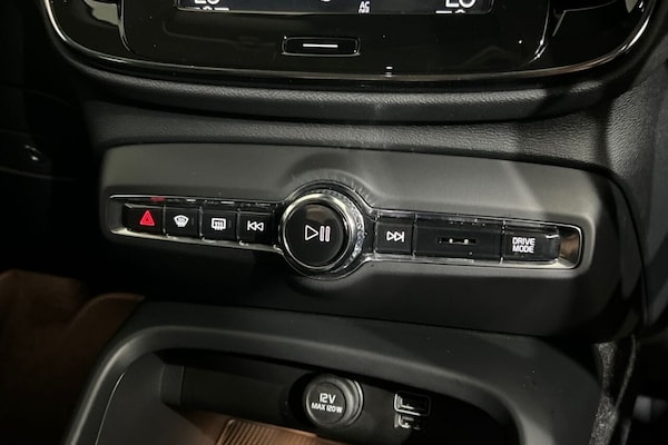 Used Volvo XC40 2020 for sale - 76190774: Photo 34