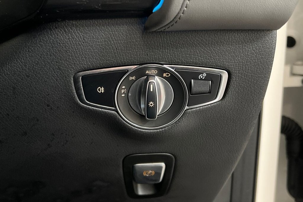 Used Mercedes-Benz EQC 2022 for sale - 77171989: Photo 37