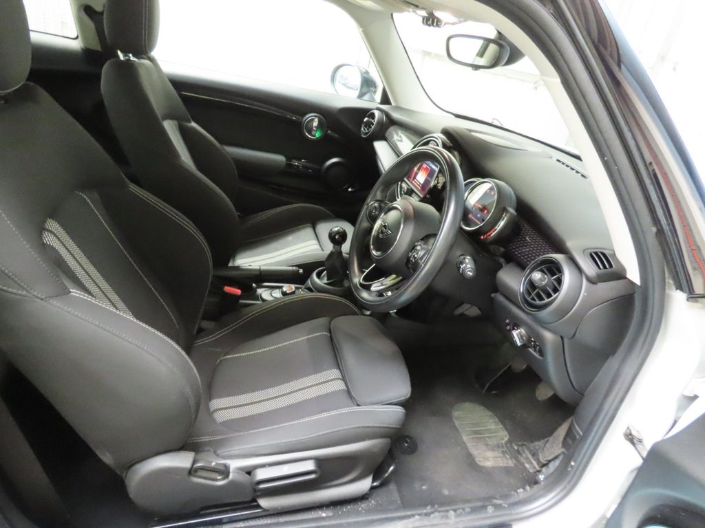 Used MINI Hatch 2019 for sale - 78017952: Photo 10